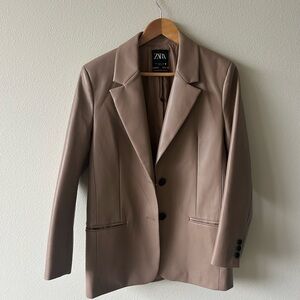 Zara Women's Oversized Faux Leather Tan Blazer